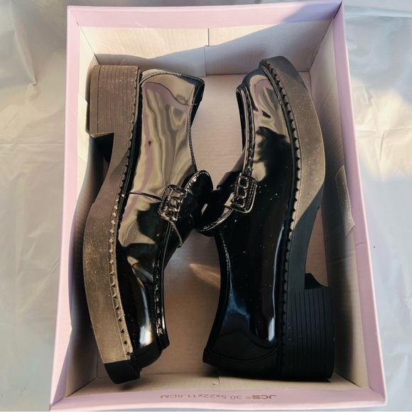 madden girl Ambrosse Women’s Loafer - Picture 4 of 4